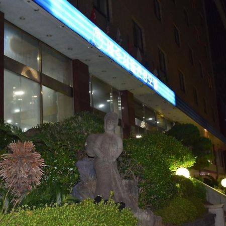 Jeju Seoul Tourist Hotel Екстер'єр фото