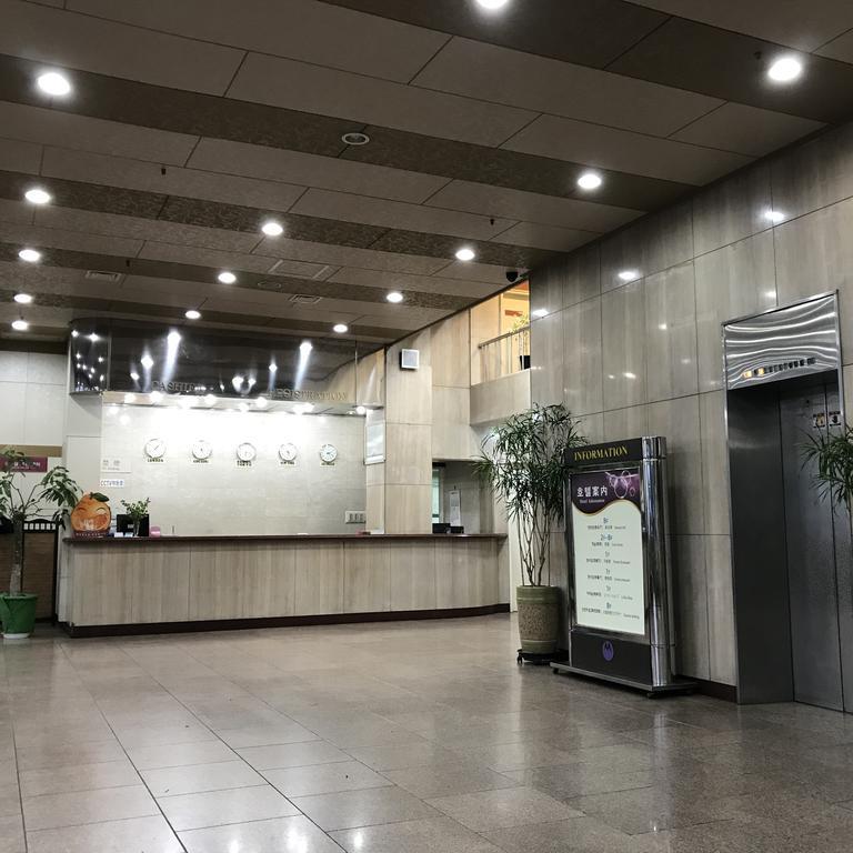 Jeju Seoul Tourist Hotel Екстер'єр фото