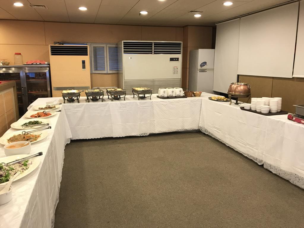 Jeju Seoul Tourist Hotel Екстер'єр фото